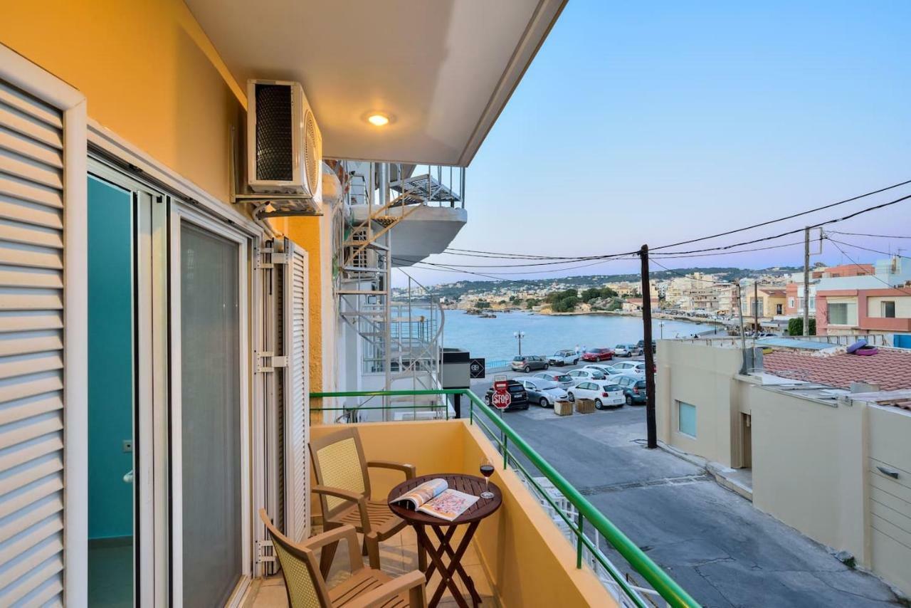 Seaside Old Venetian Harbour 1St Floor Apartment Chania  Exterior photo